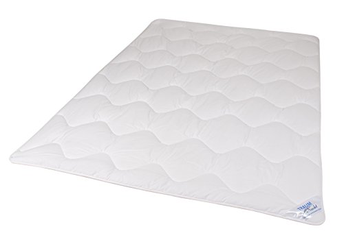 Traumnacht 4-Star Leicht, dünne und leichte Bettdecke aus Baumwollmischgewebe, 135 x 200 cm, waschbar, weiß
