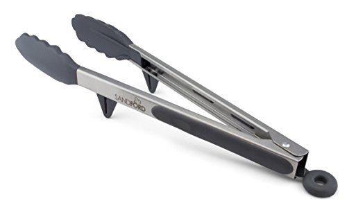 Die schlauere Küchen- und Grillzange! Premium Sandford Küchenzange mit integriertem Standfuß I Hygienisch-sauberes Ablegen beim Kochen, Grillen, Backen und Servieren | Aus Edelstahl mit Silikon in bester LFGB Qualität | lebensmittelsicher & schadstofffrei I Die ideale universal Mehrzweck Zange für Fleisch, Salat, Spaghetti, Wurst, Aufback-Brötchen und vieles mehr…