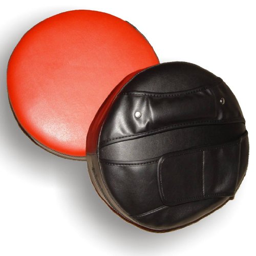BAY LEDER-PU 'RUNDE' Tellerpratzen mit Griff, schwarz/rot, Handpratzen, Pratzen 2 Stück, Pratzen, gerade, 2 Stück, Schlagpolster Lady Frauen Damen Mädchen Kinder Schlagkissen Trainerpratzen Schlagpratzen Schlagmitts Mitt Mitts Coachingpratzen Kickboxen Karate Taekwondo Muay Thai Thaiboxen Tae Kwon Do Handschlagpolster 2er Set