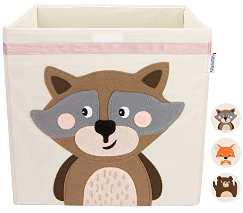 GLÜCKSWOLKE Kinder Aufbewahrungsbox I Spielzeugkiste mit Deckel und Griffe für Kinderzimmer I Spielzeug Box (33x33x33) zur Aufbewahrung im Kallax Regal I Waldtiere Motiv (Wanda Waschbär)