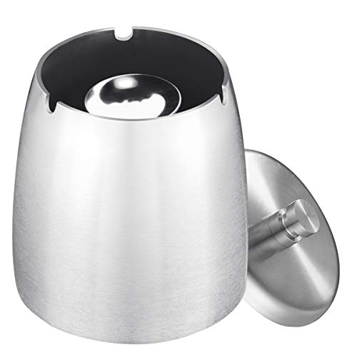 EKKONG Aschenbecher mit Deckel, Großer Edelstahl Aschenbecher Windgeschützt, Tragbarer Aschenbecher für Draußen und Innen, Tischaschenbecher mit rutschfeste Basis für Home Office Dekoration (Silver)