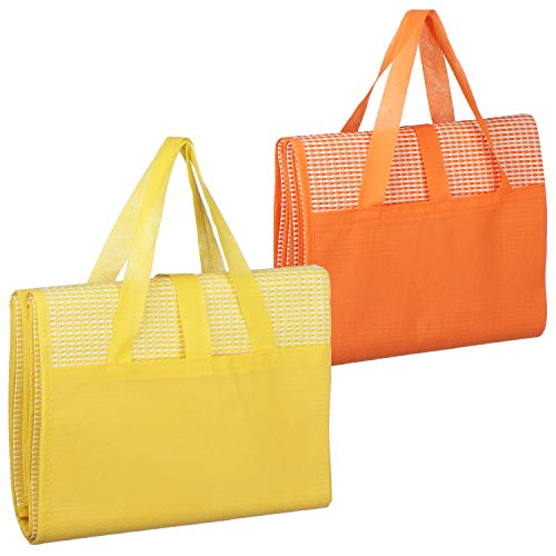 com-four 2X Picknickdecke 90 x 175 cm - Ultraleichte Stranddecke, faltbar mit Tragegriff ideal als Campingdecke oder Strandmatte (02 Stück - Gelb/Orange)