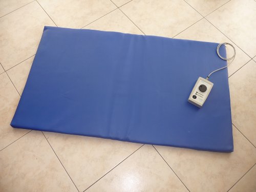 Pulsierendes Magnetfeldtherapie System für Klein- u. Großtiere - Größe: 90 x 90 cm, Qualität MADE in GERMANY