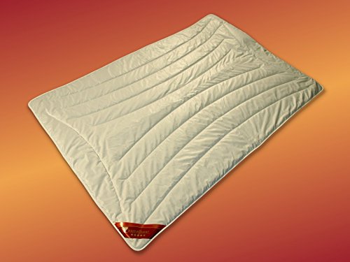 Warme Winterdecke 100% feinstes Kamelhaar (135x200)