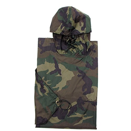 Stabiler US Army Rip Stop Regenponcho Regenjacke Anglerjacke Nässeschutz Oliv oder Schwarz (Woodland)