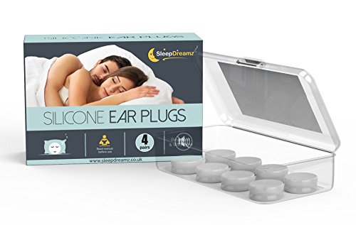 SleepDreamz Silikon Ohrstöpsel (4 Paar) – BLOCKIEREN SIE UNERWÜNSCHTE GERÄUSCHE JETZT! – entwickelte Gehörschutzstöpsel mit hoch Dezibel Lärmschutz – Ohrstöpsel Schlafen, die Schnarchen & andere laute Geräusche unterdrücken und Ihnen so einen besseren Nachtschlaf ermöglichen.