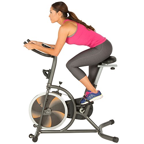 FITNESS REALITY S275 Heimtrainer/ Trainingsrad mit 4-fach verstellbarem Sitz