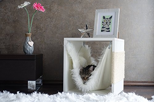 Kratz die Katz Design - Kratzbaum/Kratzwürfel/Katzenmöbel/Beistelltisch/in Weiß (Matt)