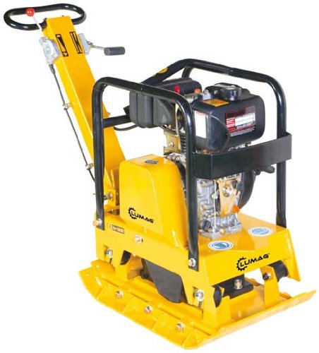 LUMAG RP 160 HPC Rüttelplatte mit Gummimatte und Fahrwerk