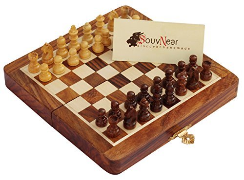 Schachspiel Ultimatives 17.78x17.78 cm Klassisches Holz Reise Schach mit Magnet Staunton Figuren und klappbares Spielbrett - Handgefertigt von Handwerkern in feines Rosenholz mit einem Walnuss-Finish