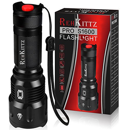 Taschenlampe, Extrem Hell und ENERGIESTARKE CREE Handlampe,Wandern Camping Handlampe,Taktische Taschenlampe Outdoor ,Notfalllicht,3 Lichtmodi und Zoombarer Einstellbarer Fokus Mit Signifikant Hohen Lumen, IP44 Wasserdicht und VC-A Stoßfest Hochfestes Alloy Material.
