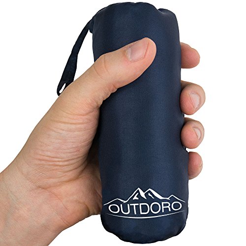 Outdoro Hüttenschlafsack, ultra-leichter Reise-Schlafsack - nur 200 g aus Mikrofaser mit Kissen-Fach - dünn, klein, kompakt - Inlett, Inlay, Outdoor Travel-Sheet für Erwachsene, Kinder, Sommer (blau (neues Modell), Mikrofaser)