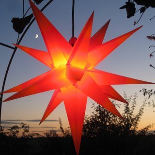 Mit LED Außenstern Stern rot mit gelben Spitzen Weihnachtsstern 55-60 cm Stern außen, mit Leuchtmittel LED (StaRt-NDL-DUH-E14-C3,5W), 104 Dioden