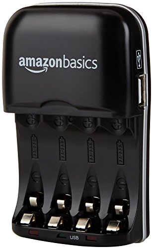 AmazonBasics Batterieladegerät für Ni-MH AA / AAA Akkus und USB Geräte