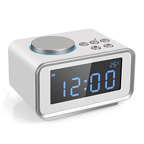 FM Digital Radio Wecker Radiowecker Uhrenradio mit LCD-Display Dual-Alarm Schlummerfunktion Temperatur und Dimmbare Helligkeit 2 USB-Ladeanschluss(2.1A+1.1A) (Weiß)