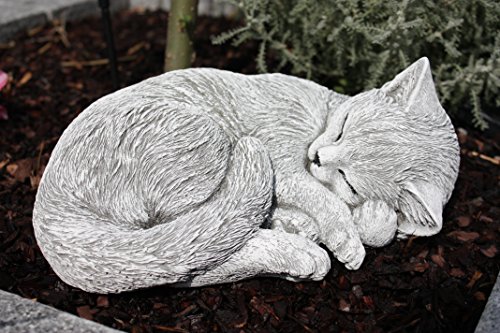 Steinfigur Katze schlafend, eingerollt, frostfest bis -30°C, massiver Steinguss