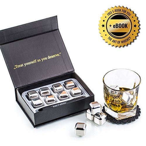 Exklusives Edelstahl Whisky Steine Geschenkset – Hohe Kühltechnologie - Wiederverwendbare Whiskey Eiswürfel – 8 Whisky Rocks – Whiskey Geschenkset mit Untersetzer + Edelstahlzange von Amerigo